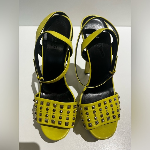 Gucci high heels with platforms. - Picture 4 of 6